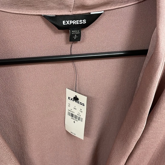 Express V-Neck Long Sleeve Wrap Top Light Mauve Small NWT - Picture 7 of 14